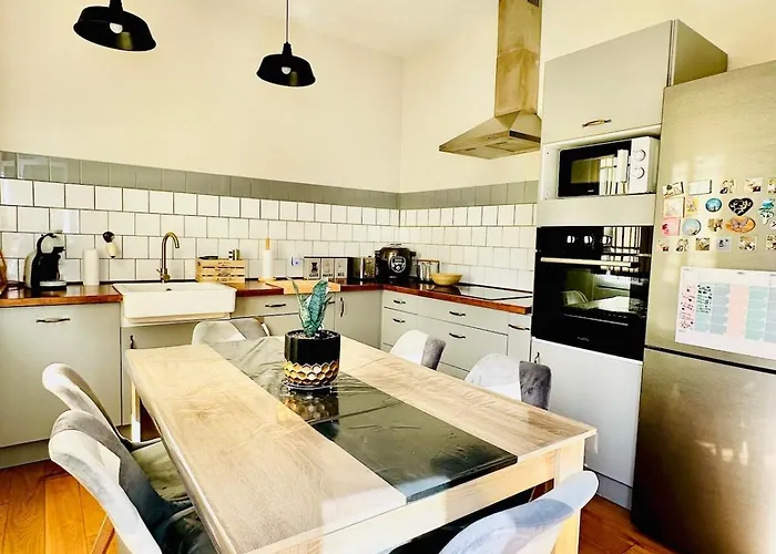 Maison Charlotte Conciergerie Du Roussillon * بيربينيو